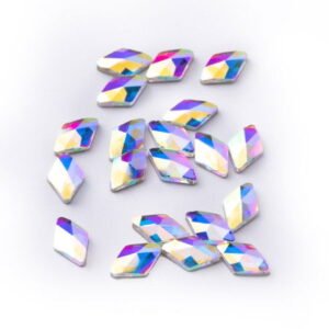 Zirkonové 3D diamanty nehty č.4 AB 20ks